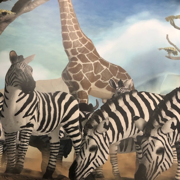 Collectible Book - Schleich - Picture 8 of 9